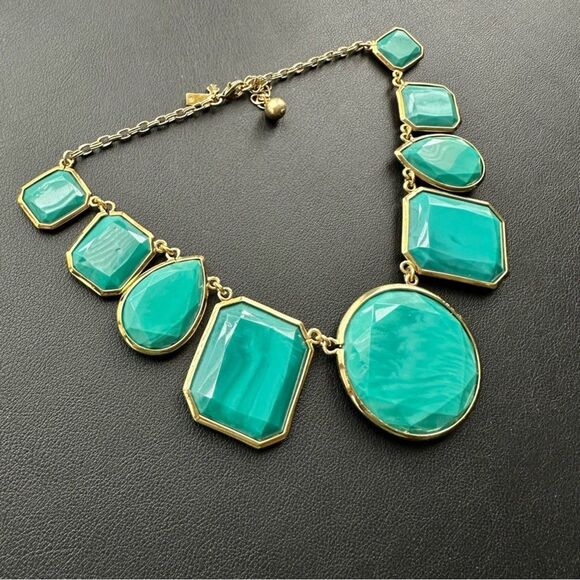 Kate Spade New York Geometric Green gold tone Statement Necklace - Picture 3 of 4